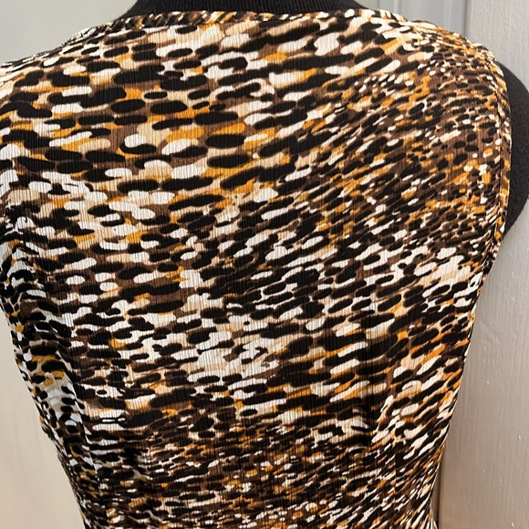 special design top - Picture 3 of 10